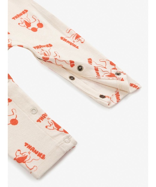 BOBO CHOSES(ボボショーズ)の「Rolling Dog all over overall(ロンパース・キッズ・オフホワイト・12MONTH/9MONTH/6MONTH/24MONTH/18MONTH/3MONTH)」の4枚目の写真