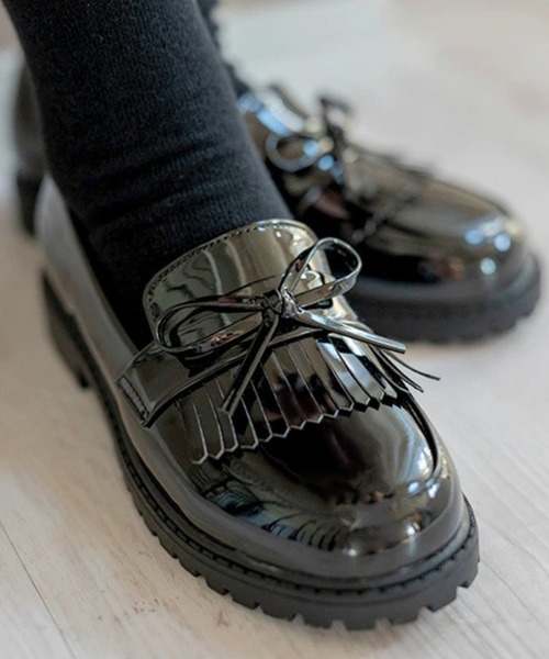 Catherine Cottage(キャサリンコテージ)の「リボンキルトローファー(ローファー・キッズ・ブラック・23/22/21/20/19/18/24)」の6枚目の写真