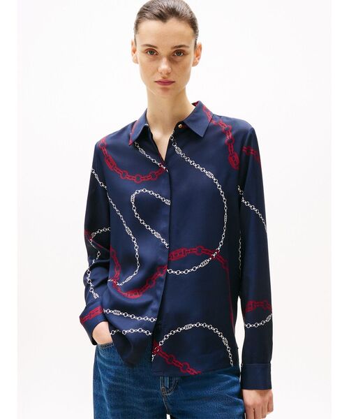 TOMMY HILFIGER(トミーヒルフィガー)の「ソフトビスコースレギュラーシャツ(シャツ/ブラウス・レディース・ネイビー・32inch)」の1枚目の写真
