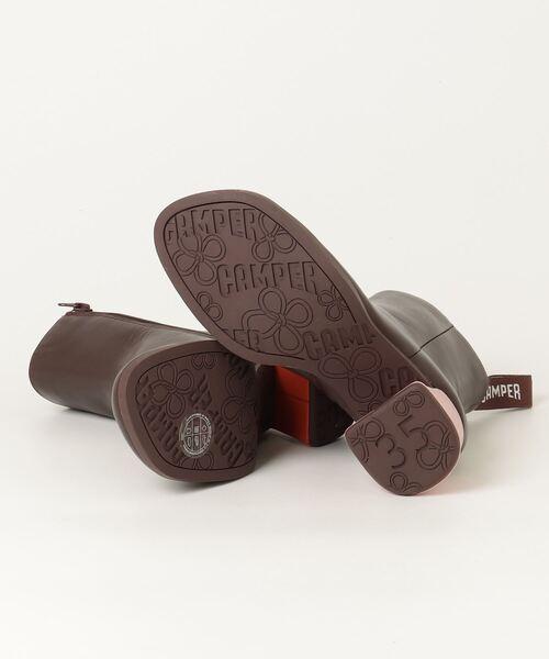 CAMPER（カンペール）の「[カンペール] TWINS / アンクルブーツ（ブーツ・レディース・ワインレッド・25.0cm/23.5cm/25.5cm/23.0cm/24.0cm/22.5cm）」の10枚目の写真