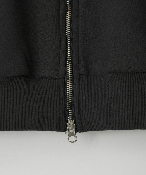 RONRON(ロンロン)の「PENDANT SHIRRING HOODIE ZIP UP CHARCOAL(パーカー・レディース・その他・FREE)」の5枚目の写真