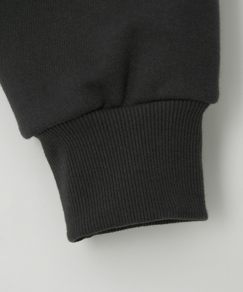 RONRON(ロンロン)の「PENDANT SHIRRING HOODIE ZIP UP CHARCOAL(パーカー・レディース・その他・FREE)」の6枚目の写真