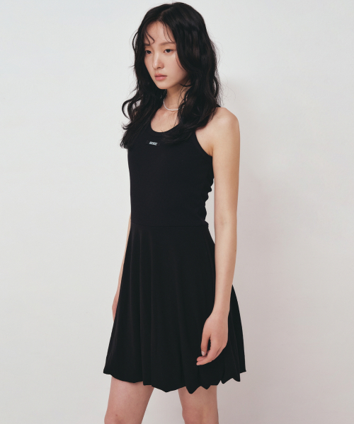 NICK&NICOLE(ニックアンドニコール)の「SHIRRING LABEL SLEEVELESS DRESS_BLACK(ワンピース・レディース・その他・FREE)」の2枚目の写真
