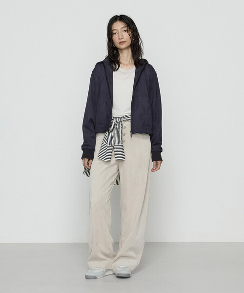 COMME CA Wardrobe（コムサワードローブ）の「ダンボールスエード調 パーカブルゾン（ブルゾン・レディース・カーキブラウン/グレイッシュベージュ/チャコール・FREE）」の13枚目の写真