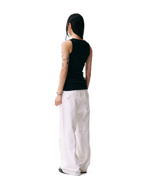 AAKAM(アーカム)の「Multi Studded Cotton Pants (White)(デニムパンツ・レディース・その他・2/3/1)」の9枚目の写真