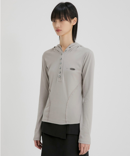 FLAREUP(フレアアップ)の「Button Up Lace Hoodie (FL-148_Gray)(パーカー・レディース・グレー・OS)」の11枚目の写真