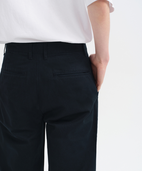 MUSINSA STANDARD（ムシンサスタンダード）の「ストレートチノパンツ[ネイビー]（その他パンツ・メンズ・その他・40/38/42/36/34/28/29/32/30/31/33/26/27）」の6枚目の写真