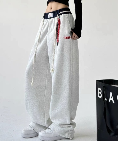 SEN TOKYO(セントーキョー)の「ウエストコード付きイージーパンツ(スウェットパンツ・レディース・ネイビー/グレー/ブラック・SMALL/MEDIUM)」の8枚目の写真