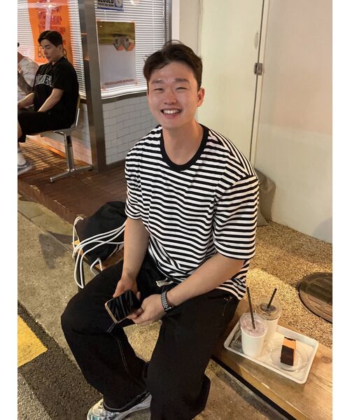 MUSINSA STANDARD（ムシンサスタンダード）の「ストライプリラックスクルーネックTシャツ[ブラック]（Tシャツ/カットソー・メンズ・その他・SMALL/MEDIUM/LARGE/X-LARGE/XX-LARGE/XXX-LARGE）」の15枚目の写真