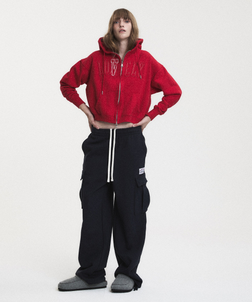 NOHANT(ノアン)の「LONELY/LOVELY CROP HOODIE ZIP-UP RED(パーカー・レディース・レッド・SMALL/MEDIUM)」の8枚目の写真