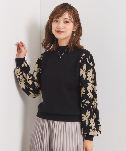 ITS'DEMO（イッツデモ）の「【手洗い可】花柄ジャカード袖ニット（ニット/セーター・レディース・ベビーピンク/ブラウン系/ブラック/オフホワイト・00）」の3枚目の写真