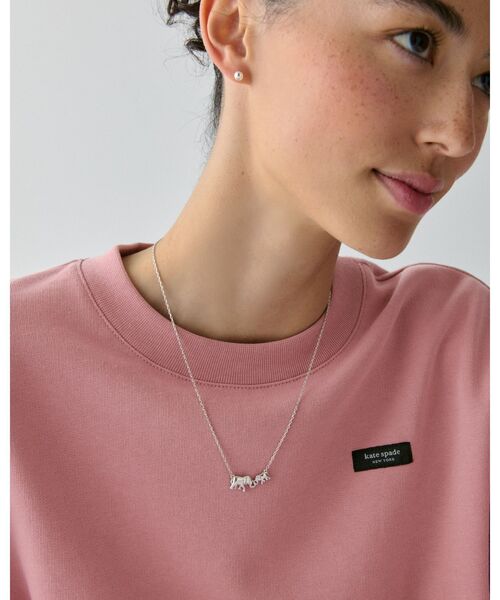 kate spade new york（ケイトスペード ニューヨーク）の「ギフティング ディア マム ペンダント（ネックレス・レディース・グレー・ONESIZE）」の2枚目の写真