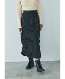 福寿外貌（フクジュガイボウ）の「ナイロンカーゴスカート/ドロスト調整×フロントジップ仕様 ナイロンカーゴスカート（スカート）」