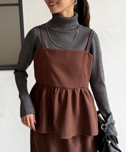 Chez toi(シェトワ)の「キャミペプラム×ナロースカート(つなぎ/オールインワン・レディース・ベージュ/チャコールグレー/ブラウン・FREE)」の15枚目の写真