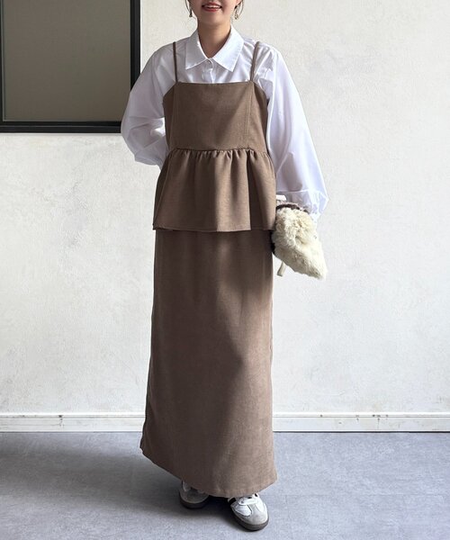 Chez toi(シェトワ)の「キャミペプラム×ナロースカート(つなぎ/オールインワン・レディース・ベージュ/チャコールグレー/ブラウン・FREE)」の22枚目の写真