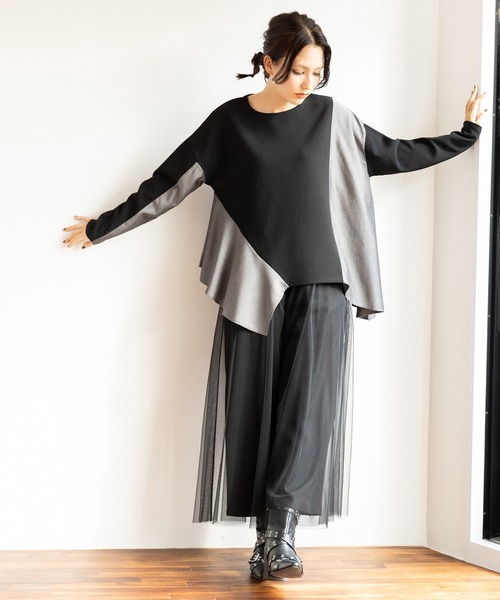 OSMOSIS（オズモーシス）の「アシンメトリー切替フレアープルオーバー（Tシャツ/カットソー・レディース・アイボリー/ブラック/グレー/ブルー・ONE SIZE）」の5枚目の写真