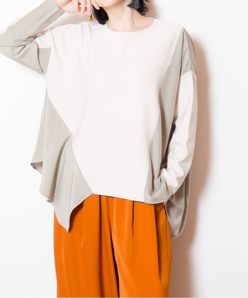 OSMOSIS（オズモーシス）の「アシンメトリー切替フレアープルオーバー（Tシャツ/カットソー・レディース・アイボリー/ブラック/グレー/ブルー・ONE SIZE）」の21枚目の写真