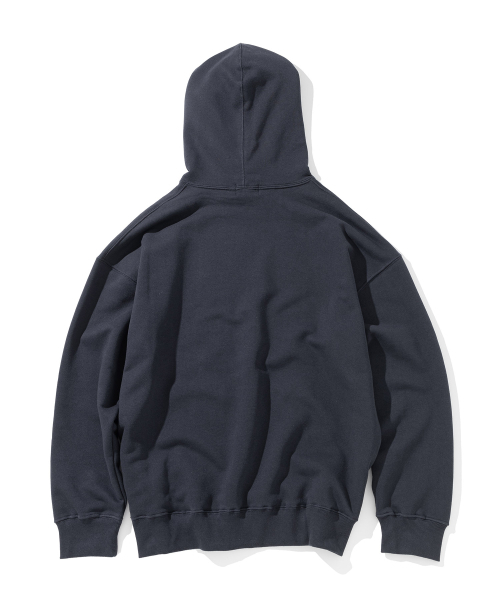 MASSNOUN(マスノウン)の「トゥイッグロゴオーバーサイズフードパーカーMFFHD001-DG(パーカー・レディース・その他・LARGE/MEDIUM)」の2枚目の写真