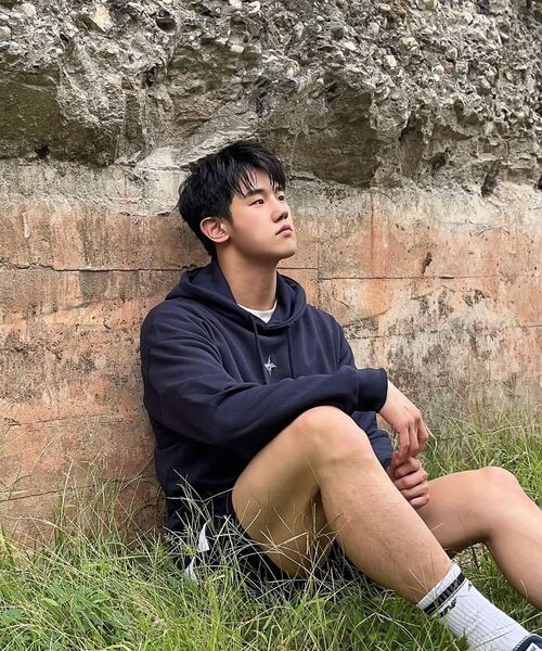 MASSNOUN(マスノウン)の「トゥイッグロゴオーバーサイズフードパーカーMFFHD001-DG(パーカー・レディース・その他・LARGE/MEDIUM)」の8枚目の写真