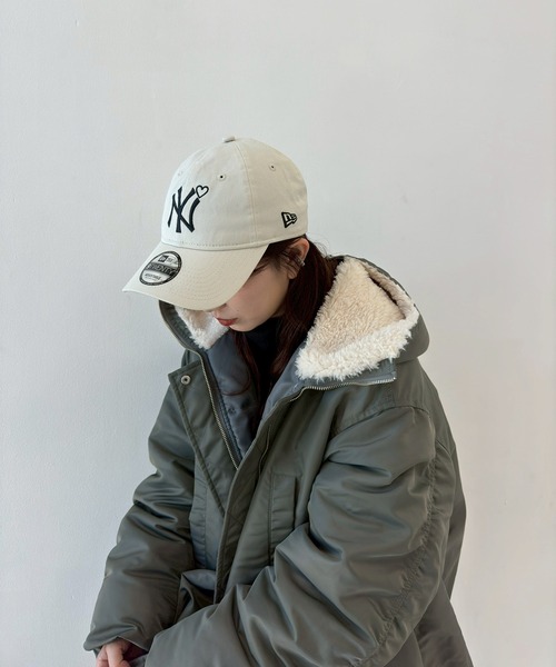 NEW ERA(ニューエラ)の「【BASICKS/ベーシックス】《STUDIOUS別注》Newera Yankees Cap/ニューエラヤンキースキャップ(キャップ・レディース・ブラック/アイボリー・FREE)」の7枚目の写真