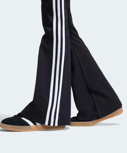 adidas(アディダス)の「スリーストライプス フレア レギンス / アディダスオリジナルス adidas Originals(レギンス/スパッツ・キッズ・ブラック・130/140/150/160/170)」の4枚目の写真