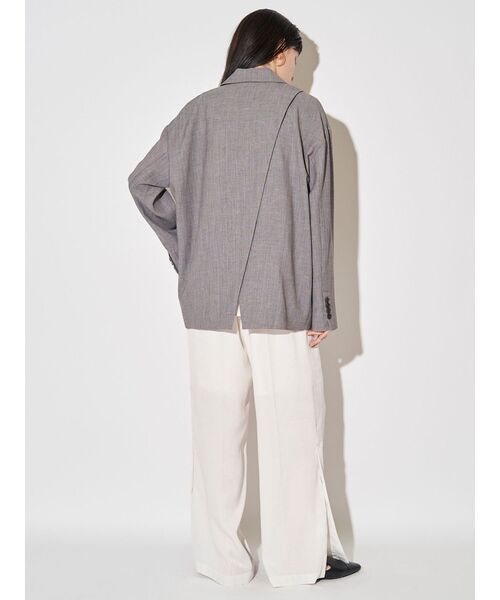 ELENDEEK(エレンディーク)の「バッククロステーラードジャケット(テーラードジャケット・レディース・グレー/ベージュ・FREE)」の12枚目の写真