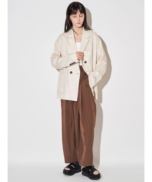 ELENDEEK(エレンディーク)の「バッククロステーラードジャケット(テーラードジャケット・レディース・グレー/ベージュ・FREE)」の21枚目の写真