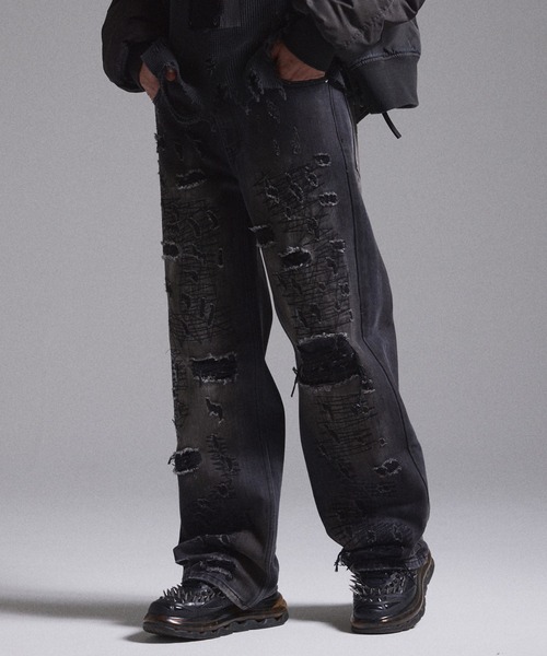 GRANCY（グランシー）の「【GRANCY】High Damage Straight Denim Pants / ハイダメージストレートデニムパンツ（デニムパンツ・メンズ・ブルー/ブラック・M/L/S）」の7枚目の写真