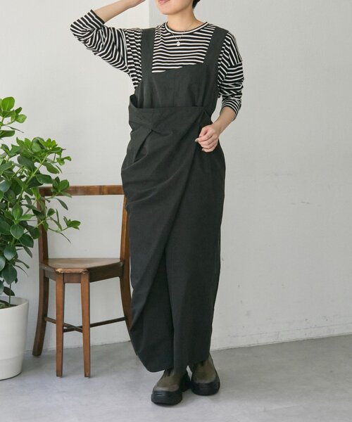 ear PAPILLONNER(イアパピヨネ)の「ラップサロペットワンピース【SUM1 STYLE】(シャツワンピース・レディース・ブラック/ライトグレー・FREE)」の9枚目の写真