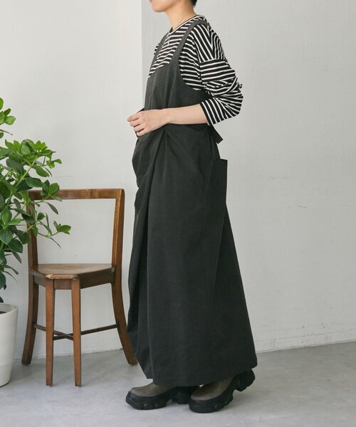ear PAPILLONNER(イアパピヨネ)の「ラップサロペットワンピース【SUM1 STYLE】(シャツワンピース・レディース・ブラック/ライトグレー・FREE)」の10枚目の写真