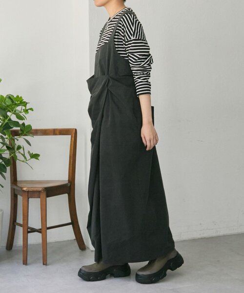 ear PAPILLONNER(イアパピヨネ)の「ラップサロペットワンピース【SUM1 STYLE】(シャツワンピース・レディース・ブラック/ライトグレー・FREE)」の11枚目の写真