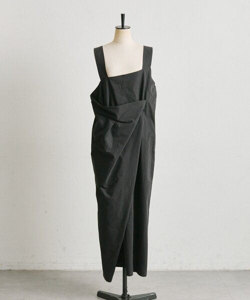 ear PAPILLONNER（イアパピヨネ）の「ラップサロペットワンピース【SUM1 STYLE】（シャツワンピース・レディース・ブラック/ライトグレー・FREE）」の4枚目の写真