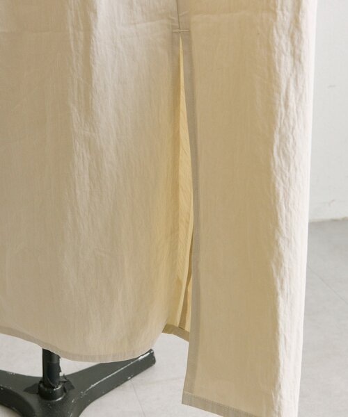 ear PAPILLONNER(イアパピヨネ)の「ラップサロペットワンピース【SUM1 STYLE】(シャツワンピース・レディース・ブラック/ライトグレー・FREE)」の5枚目の写真