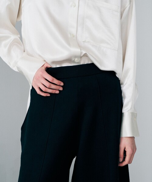 uncrave(アンクレイヴ)の「スウェットライクニット パンツ(その他パンツ・レディース・ブラック系/ライトグレー系/ホワイト系・F)」の5枚目の写真