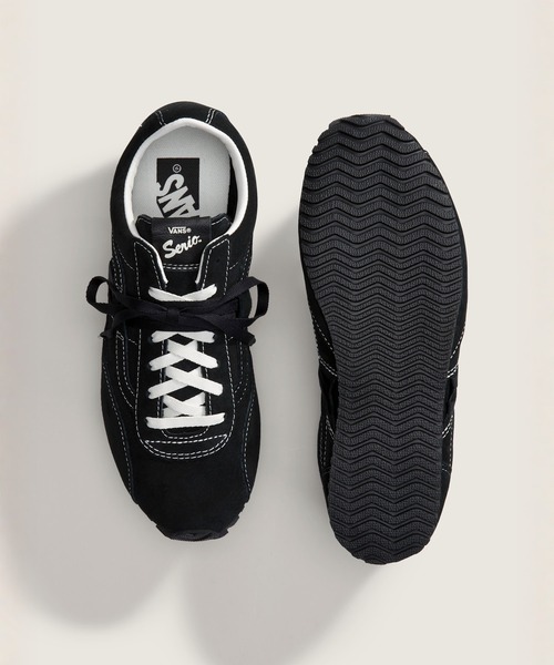 VANS（バンズ）の「PREMIUM スーパーロープロ トレーナー / LX SLP Trainer PIG SUEDE BLACK VN000Z9RCJK1（スニーカー・メンズ・ブラック・6/11.5/11/5.5/5/4.5/4/10.5/10/9.5/9/8.5/8/7.5/7/6.5）」の3枚目の写真