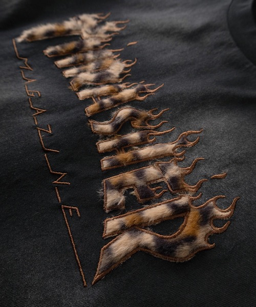 THRASHER(スラッシャー)の「【70】【THRASHER/スラッシャー】レオパードロゴ ファーアップリケ フェード加工 ロングスリーブTシャツ/ショート丈有り(Tシャツ/カットソー・メンズ・ピンク/ブラック/レッド/ブラウン・FREE/M/L)」の10枚目の写真