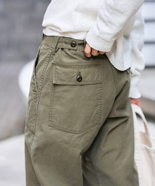 FRAMeWORK（フレームワーク）の「ライトミリタリースラブベイカーパンツ（カーゴパンツ・レディース・ピンク系その他/オリーブ・40/38/36）」の10枚目の写真