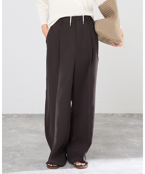 IENA（イエナ）の「ハイツイストツイルスラックス（スラックス・レディース・アイボリー/ブラウン/ネイビー・34/36/38/40）」の3枚目の写真