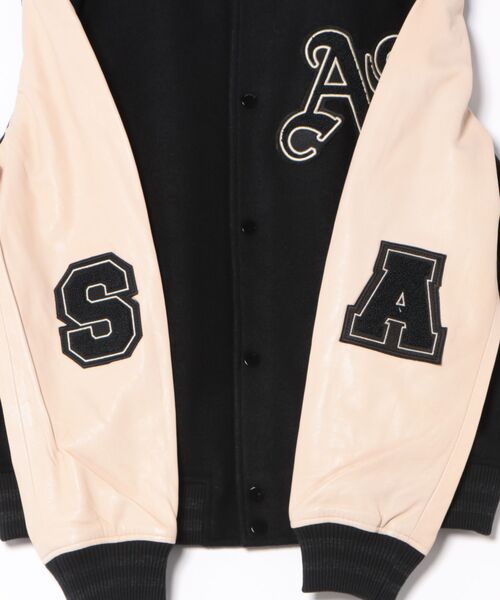 ALLSAINTS(オールセインツ)の「HOLLOWAY BOMBER JACKET | HOLLOWAY ボンバー ジャケット(スタジャン・メンズ・ブラック×ホワイト・XS/S/M/L/XL)」の4枚目の写真