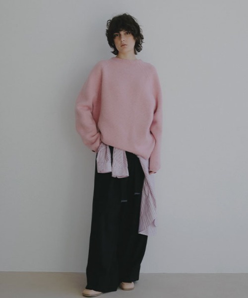 ETRE TOKYO(エトレトウキョウ)の「ベルテッドタックワイドパンツ(その他パンツ・レディース・オフホワイト/ブラック/グレイッシュベージュ・S/M)」の7枚目の写真