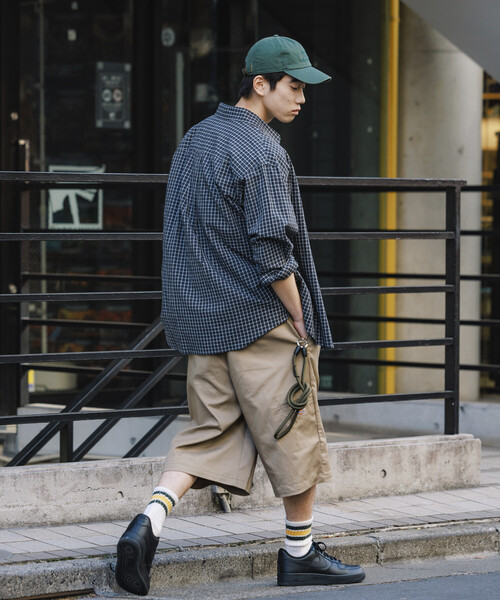 FREAK'S STORE(フリークスストア)の「限定展開 Dickies×FREAK'S STORE ディッキーズ 別注 ワイドシルエット クロスタック ワークショーツ 短パン ハーフパンツ ショートパンツ(その他パンツ・メンズ・ベージュ/インディゴブルー/ブラック/ブラック系その他・SMALL/MEDIUM/LARGE)」の22枚目の写真