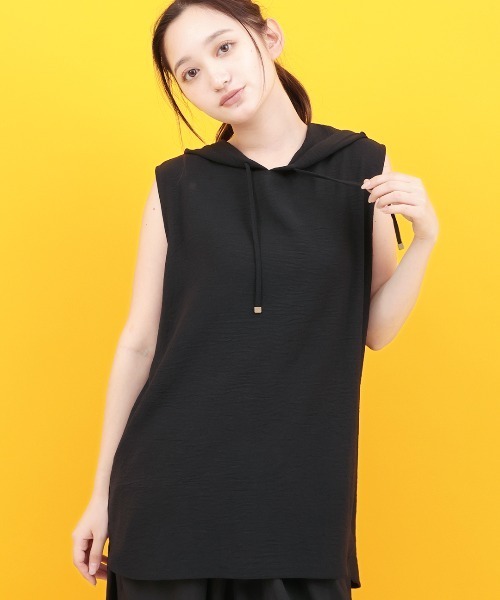 チチカカ（チチカカ）の「Orale! フーディータンクトップ（タンクトップ・レディース・ブラック/ホワイト/オレンジ・FREE）」の2枚目の写真