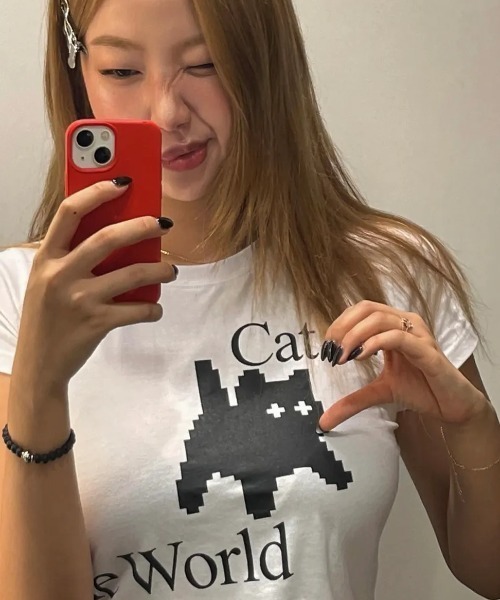 CATSAVETHEWORLD(キャットセーブザワールド)の「◇CATSAVETHEWORLD◇ブランド直輸入正規品/ピクセルアートクロップティー Pixel Crop T(Tシャツ/カットソー・レディース・ブラック/ホワイト・FREE)」の15枚目の写真