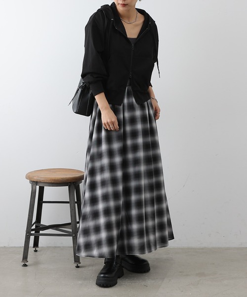 COLONY 2139(コロニートゥーワンスリーナイン)の「4WAYストレッチダブルジップパーカー(パーカー・レディース・インディゴブルー/ブラック/グレー・FREE)」の9枚目の写真