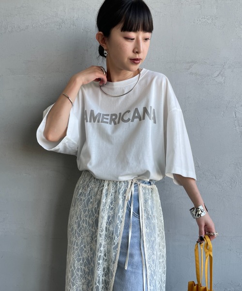 AMERICANA（アメリカーナ）の「【WEB先行予約】[Americana/アメリカーナ] 別注 AMERICANA ショート丈 プリントTシャツ（Tシャツ/カットソー・レディース・ホワイト/ブルー/ネイビー・ONE SIZE）」の4枚目の写真