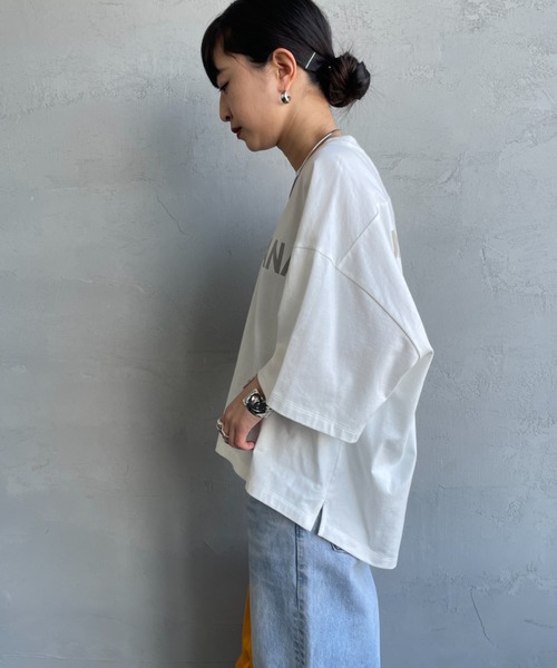 AMERICANA（アメリカーナ）の「【WEB先行予約】[Americana/アメリカーナ] 別注 AMERICANA ショート丈 プリントTシャツ（Tシャツ/カットソー・レディース・ホワイト/ブルー/ネイビー・ONE SIZE）」の9枚目の写真