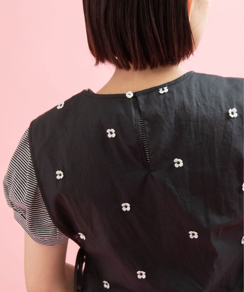 Dot&Stripes CHILD WOMAN(ドットアンドストライプス チャイルドウーマン)の「小花オンケミ刺繍 スクエアベスト(ベスト・レディース・ブラック/その他/ホワイト・FREE)」の15枚目の写真