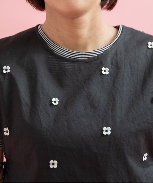Dot&Stripes CHILD WOMAN(ドットアンドストライプス チャイルドウーマン)の「小花オンケミ刺繍 スクエアベスト(ベスト・レディース・ブラック/その他/ホワイト・FREE)」の22枚目の写真