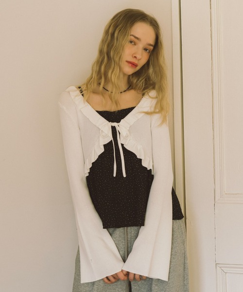 archives（アルシーヴ）の「フリルニットＣＤ×ドットキャミビスチェＳＥＴ（アンサンブル・レディース・グレー/オフホワイト/アイボリー/ブラック・MEDIUM）」の5枚目の写真