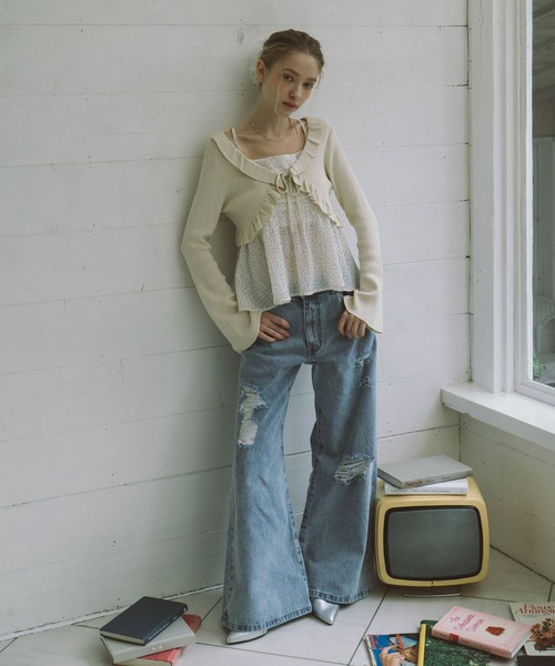 archives（アルシーヴ）の「フリルニットＣＤ×ドットキャミビスチェＳＥＴ（アンサンブル・レディース・グレー/オフホワイト/アイボリー/ブラック・MEDIUM）」の16枚目の写真